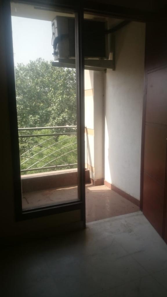 2 BHK Builder Floor For Rent in Dayanand Colony 