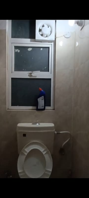 Bathroom in 1 BHK Apartment at AVL 36 Gurgaon, Sector 36 – for Rent