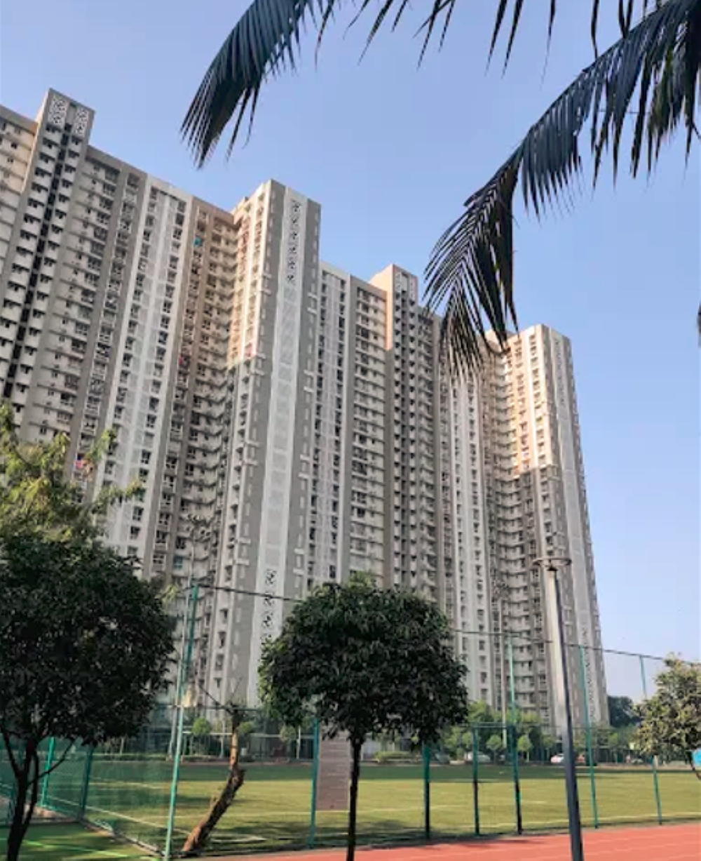 1.5 BHK Apartment For Sale in Lodha Amara