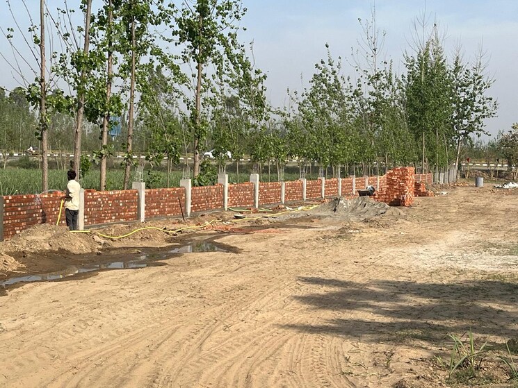 undefined, delhi haridwar national highway  135 Sq.Yd. Plot In DelhI Haridwar National Highway Roorkee 8717924