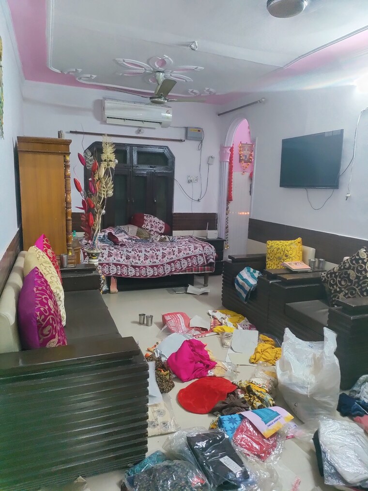Bedroom, sector 21d 3 Bedroom 900 Sq.Ft. Apartment In Sector 21d Faridabad 8717973