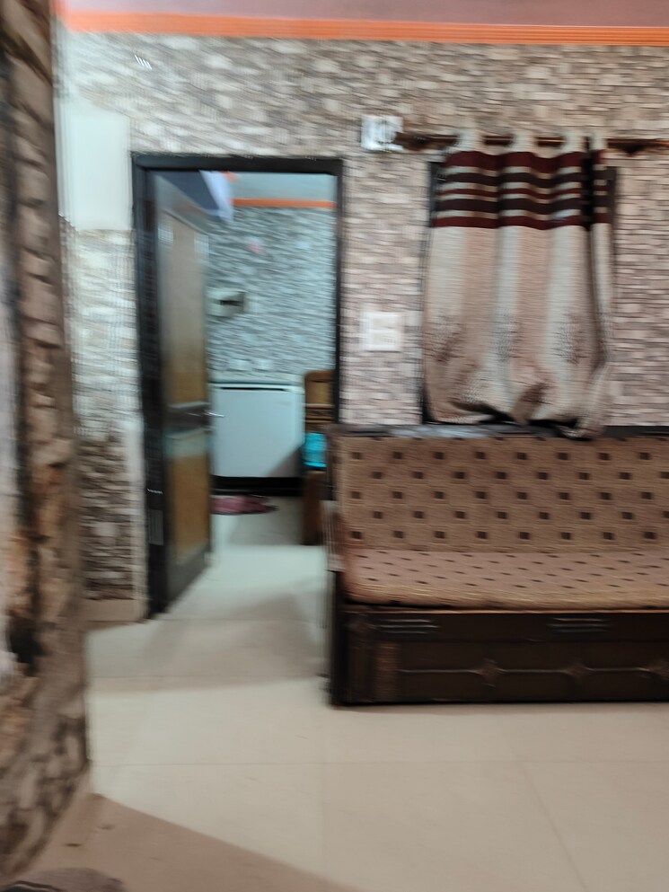 Living Room, sarita-vihar-pocket-j-rwa 1.5 Bedroom 520 Sq.Ft. Independent House In Sarita Vihar Delhi 8717948