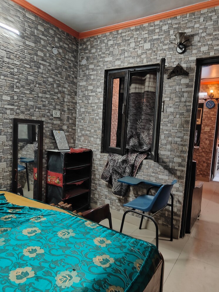 Living Room, sarita-vihar-pocket-j-rwa 1.5 Bedroom 520 Sq.Ft. Independent House In Sarita Vihar Delhi 8717948