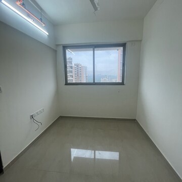 Room in 1 BHK Apartment at Goregaon East – for Rent