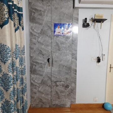 Bathroom in 3 BHK Apartment at Bestech Park View Sanskruti, Sector 92 – for Rent