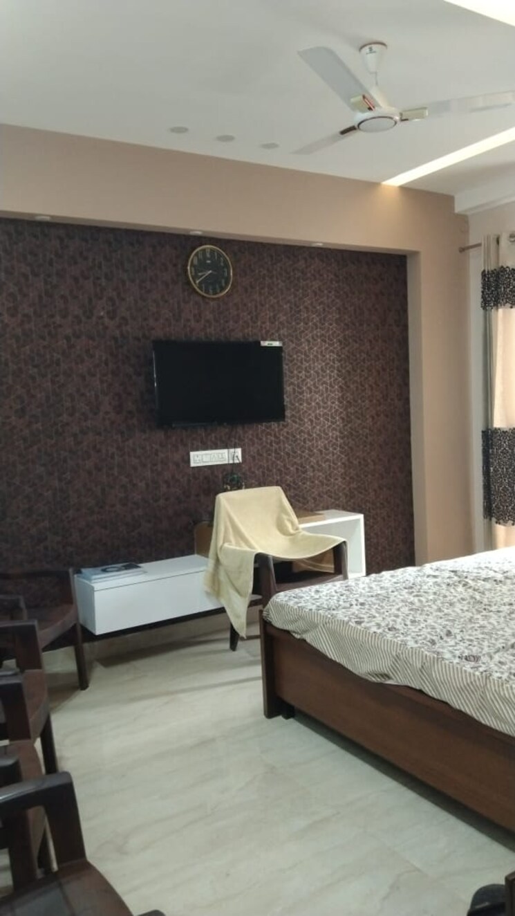 Bedroom, unitech-arcadia 4 Bedroom 2500 Sq.Ft. Builder Floor In South City 2 Gurgaon 8717989