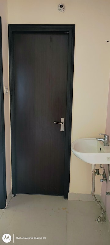 Bathroom in 2 BHK Apartment at Touchwood The Woods Naubasta, Naubasta Kala – for Rent