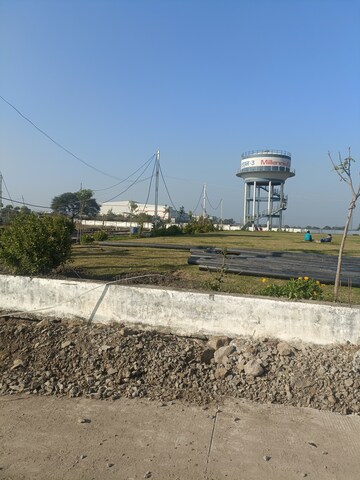  Plot For Sale in Super Corridor