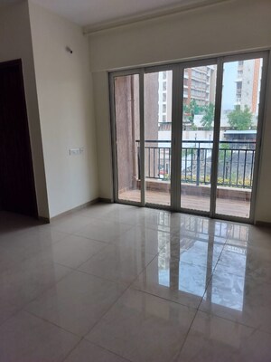 Room in 1 BHK Apartment at Kolte Patil Life Republic, Hinjewadi – for Sale