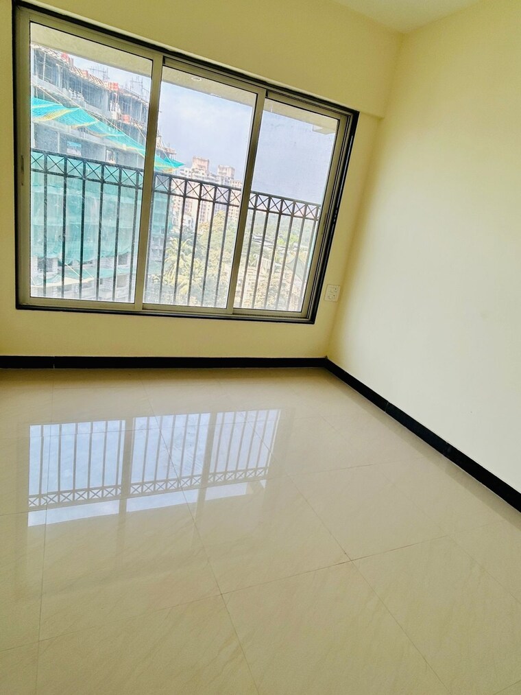 Room, sheth-vasant-lawns 2.5 Bedroom 1100 Sq.Ft. Apartment In Laxmi Nagar Thane 8718035