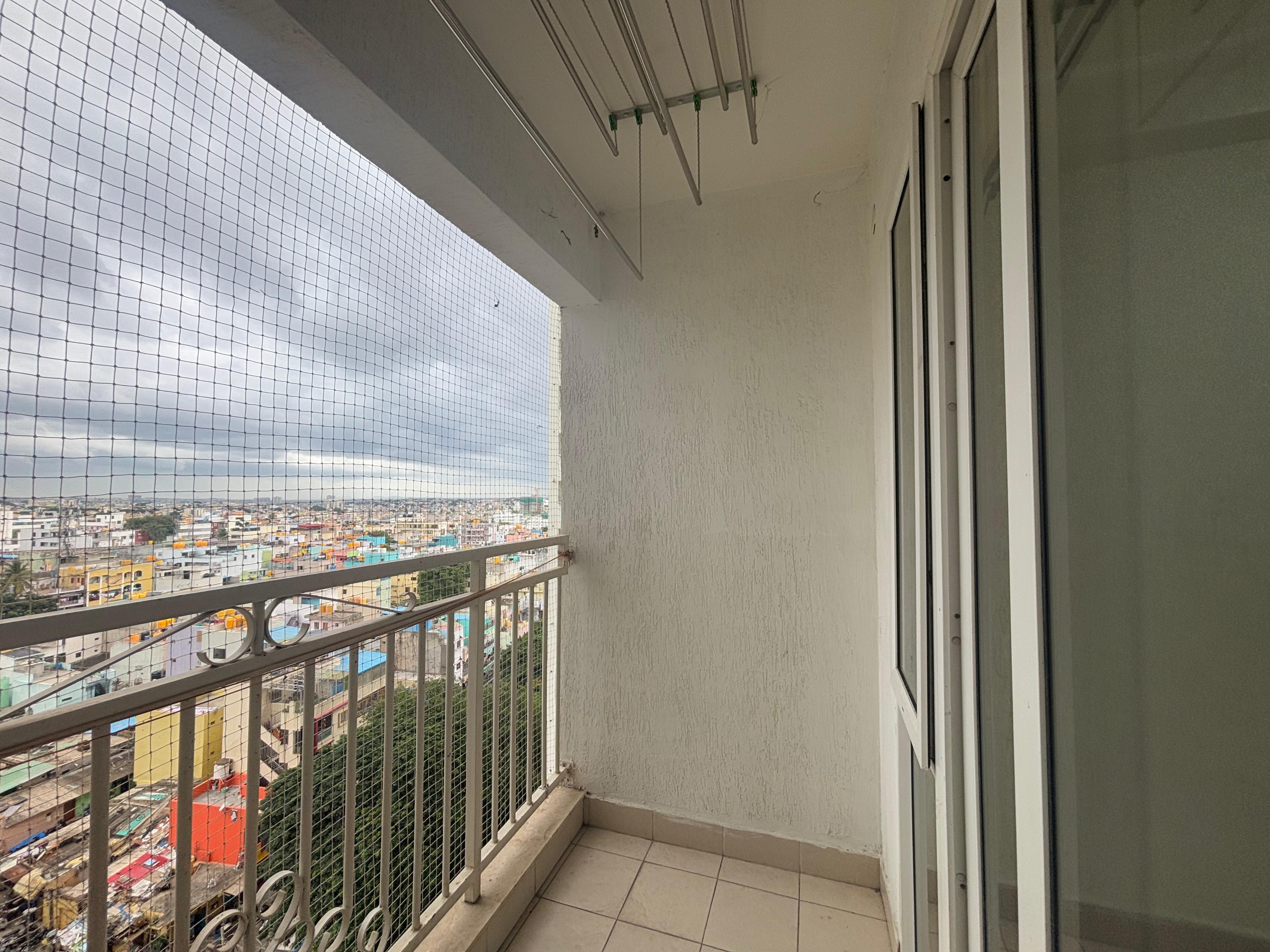 2 BHK + Study Room 1450 Sq.Ft. Apartment in Prestige West Woods