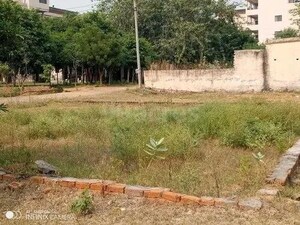  Plot For Sale in Kalindi Kunj