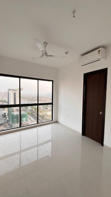 Room in 3 BHK Apartment at Lodha Palava Serenity B, Dombivli East – for Rent
