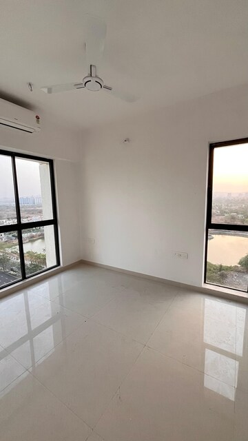 Room in 3 BHK Apartment at Lodha Palava Serenity B, Dombivli East – for Rent