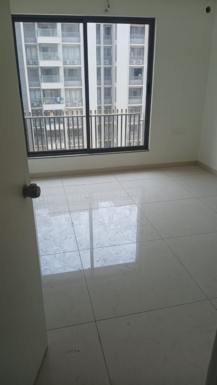 Room, swati-parkside 4 Bedroom 1780 Sq.Ft. Apartment In Shela Ahmedabad 8718042