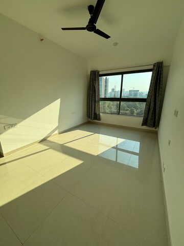3 BHK Apartment For Sale in Kalpataru Immensa H, Kolshet Road
