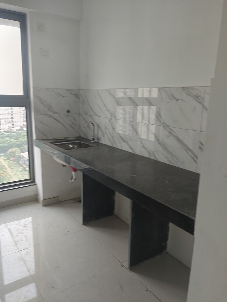 Kitchen, uk-iridium 1 Bedroom 395 Sq.Ft. Apartment In Kandivali East Mumbai 8718075
