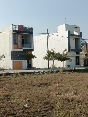  Plot For Sale in Bada Bangarda