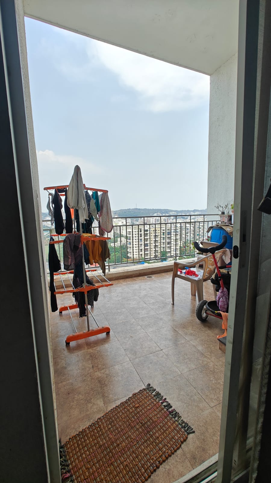 3.5 BHK + Extra Room Apartment For Rent in Pebbles I