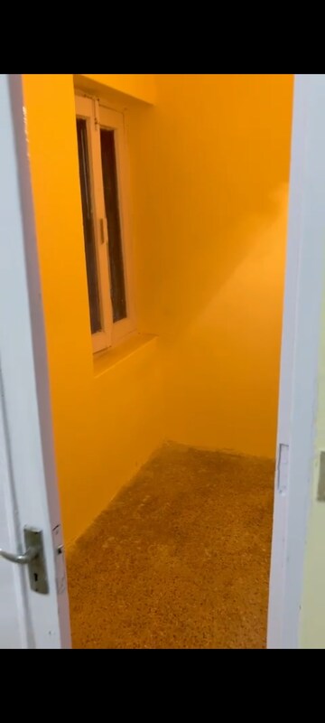 Room in 2 BHK Builder Floor at Greater Kailash I – for Rent