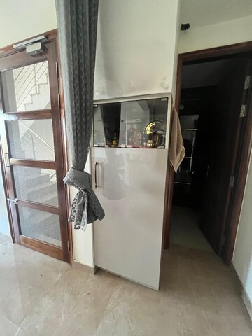 Furnished Amenities in 4 BHK Independent House at BPTP District Faridabad, Sector 81 – for Sale