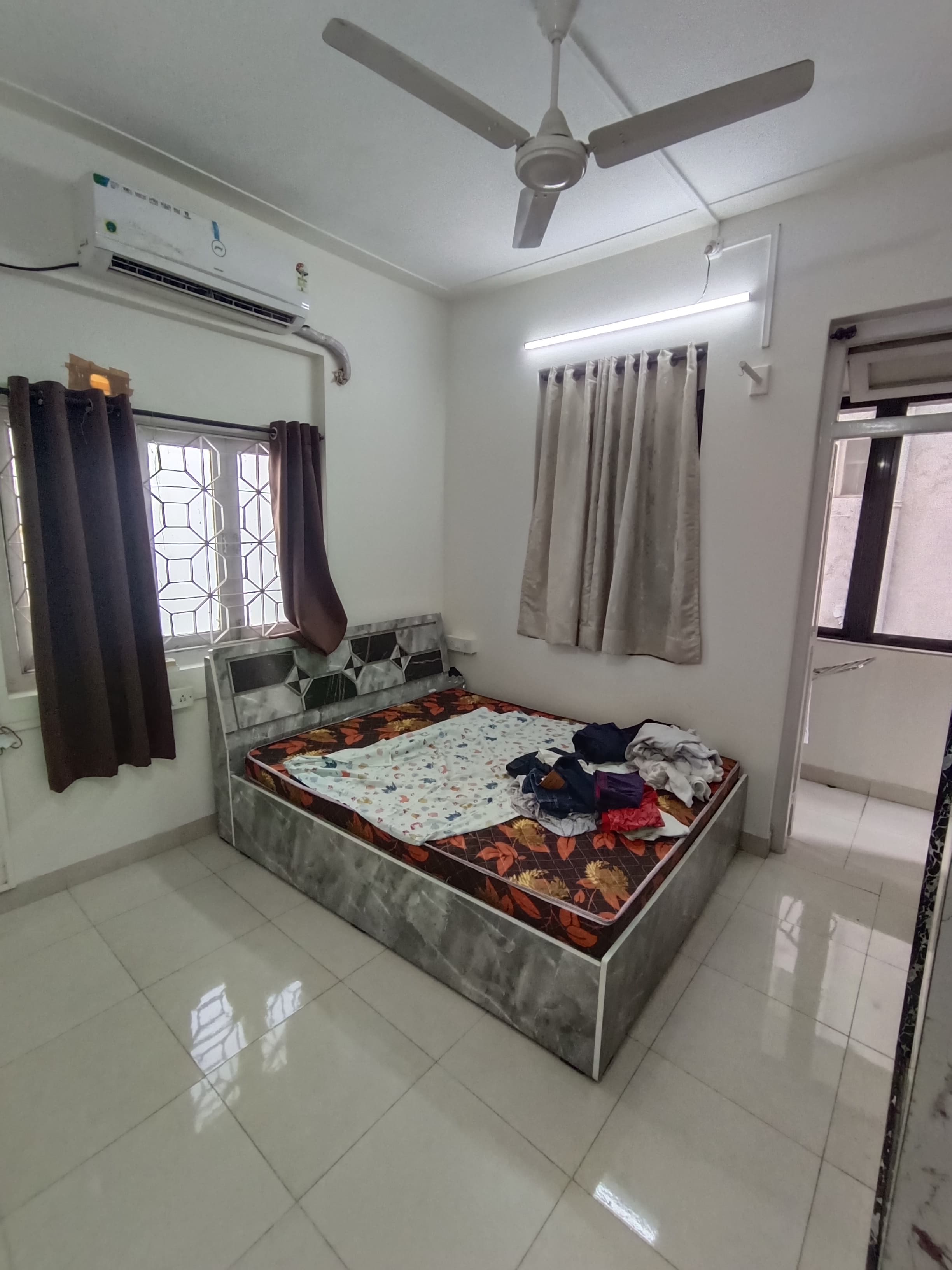 1 BHK 500 Sq.Ft. Apartment in Sunita Apartments