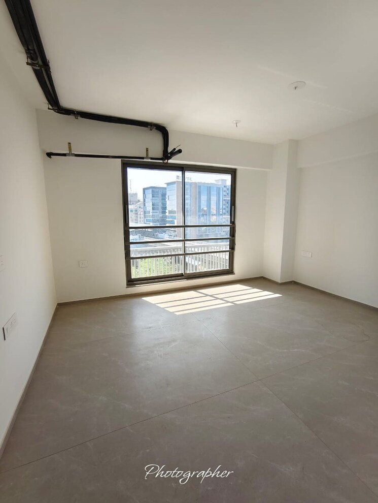 Room, prahlad nagar 4 Bedroom 3730 Sq.Ft. Apartment In Prahlad Nagar Ahmedabad 8718108