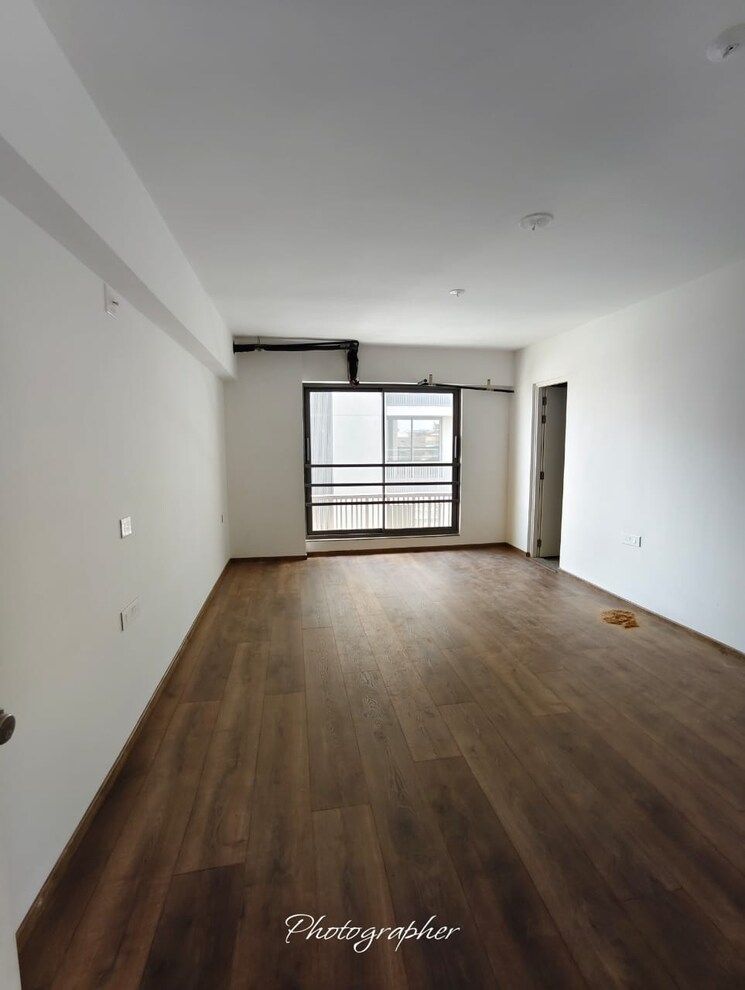 Room, prahlad nagar 4 Bedroom 3730 Sq.Ft. Apartment In Prahlad Nagar Ahmedabad 8718108