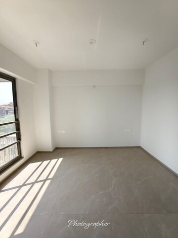 Room in 4 BHK Apartment at Prahlad Nagar – for Sale