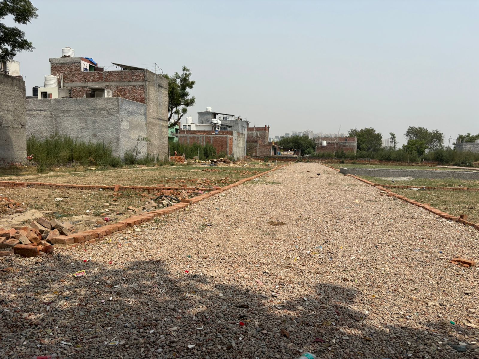 Plot For Sale in Krishna Kunj