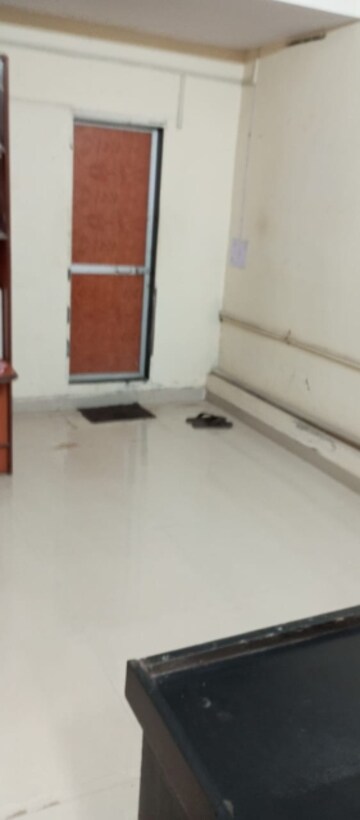 2 BHK Apartment For Rent in RJ Ratanadeep, Goregaon West