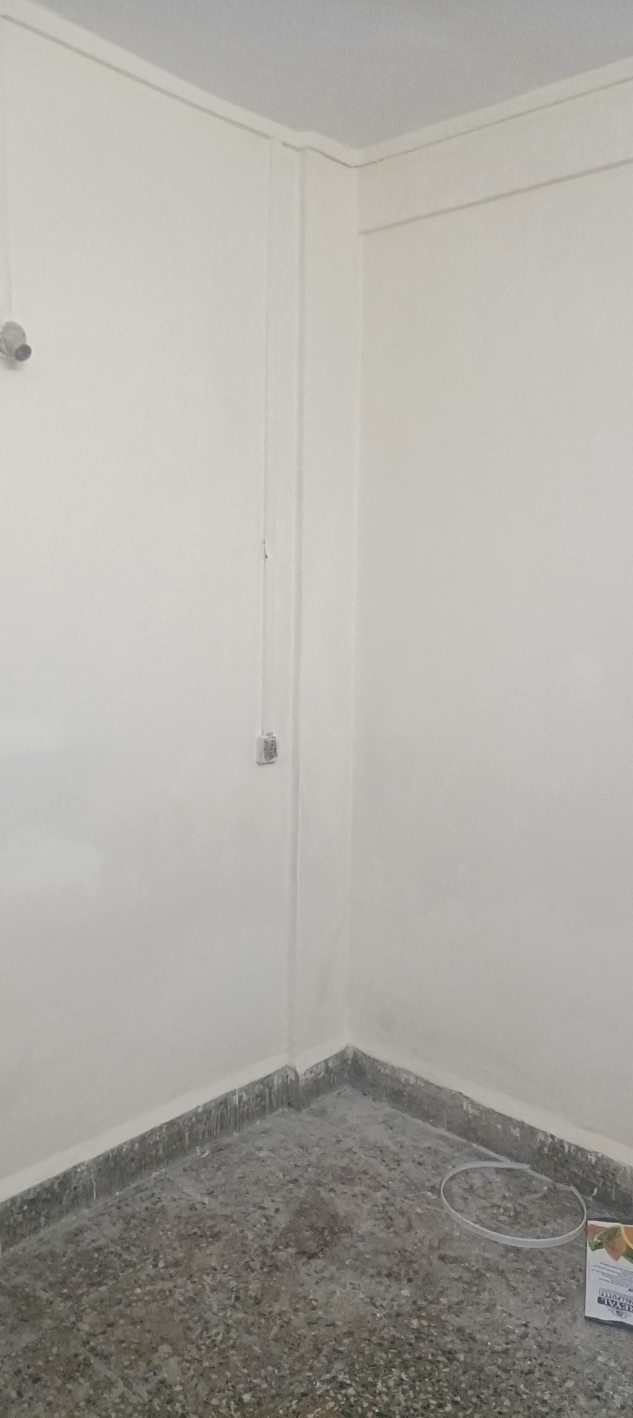 1 BHK 400 Sq.Ft. Apartment in Shantinagar CHS