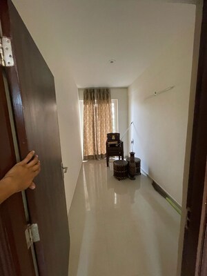 Room in 3 BHK Apartment at Aerocity – for Sale