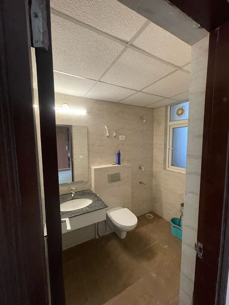 Bathroom, aerocity 3 Bedroom 1420 Sq.Ft. Apartment In Aerocity Mohali 8718445