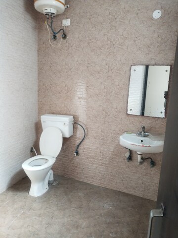 Bathroom in 2 BHK Builder Floor at Sector 46 – for Rent
