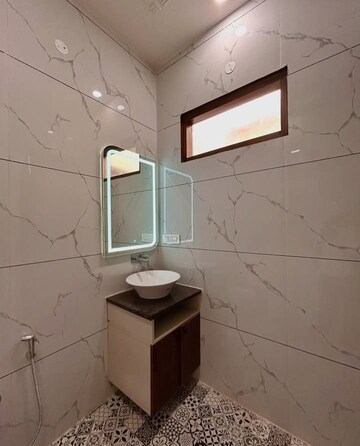 Attached Bathroom in 3 BHK Builder Floor at Sector 32 – for Sale