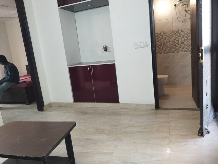 Room, sector 46 1 Bedroom 900 Sq.Ft. Builder Floor In Sector 46 Gurgaon 8718411