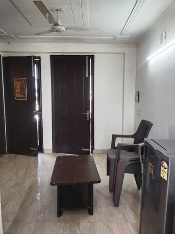 Living Room in 1 BHK Builder Floor at Sector 46 – for Rent