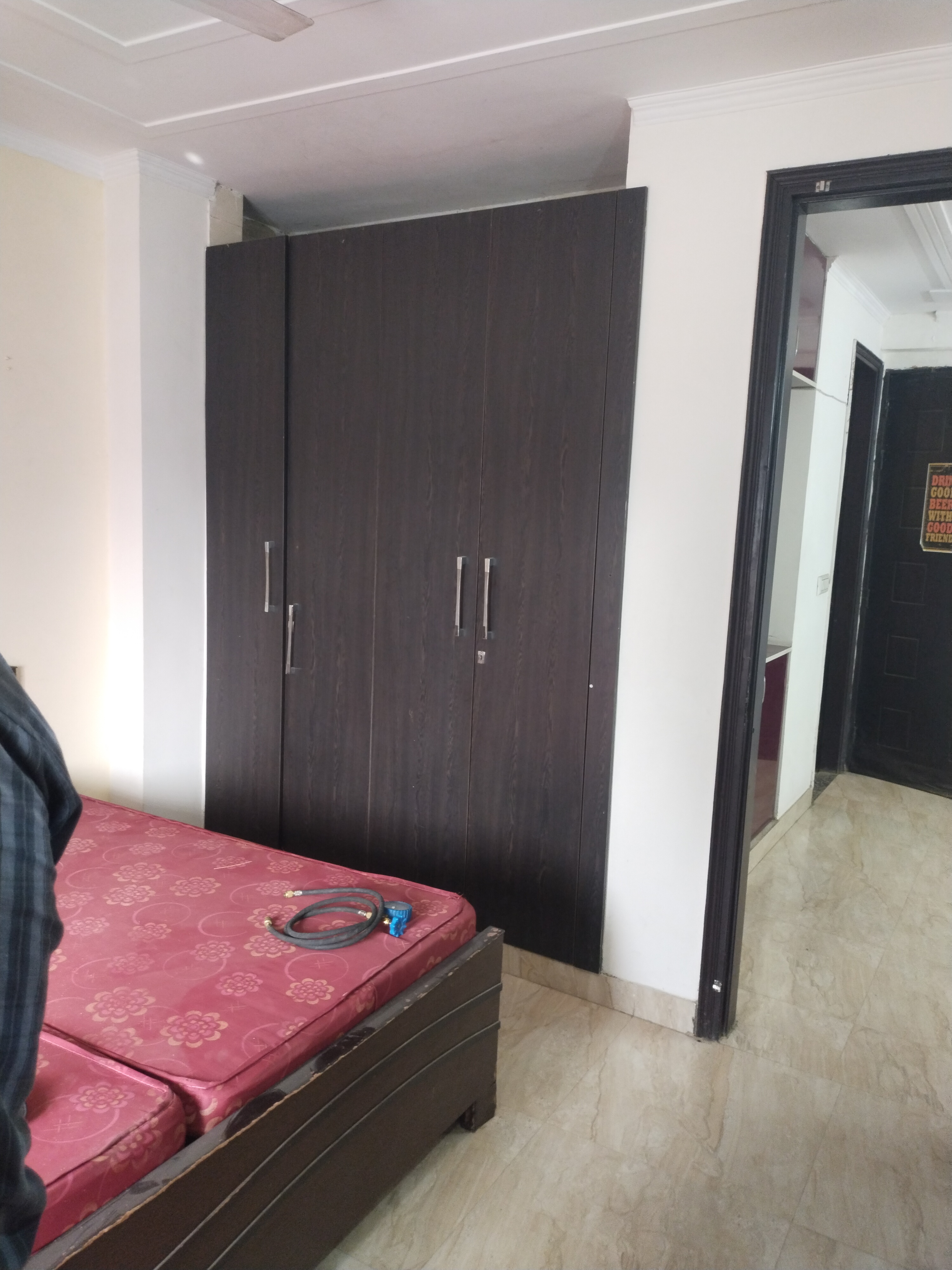1 BHK Builder Floor For Rent in Sector 46