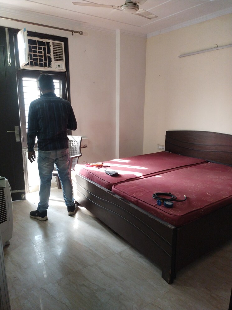 Bedroom, sector 46 1 Bedroom 900 Sq.Ft. Builder Floor In Sector 46 Gurgaon 8718411