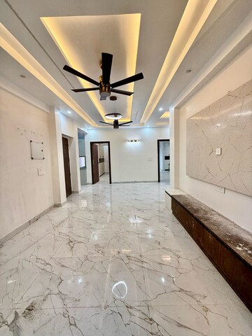 Kitchen in 3 BHK Builder Floor at Sector 51 – for Sale