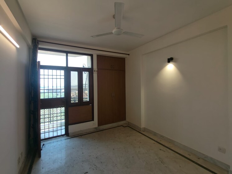 Room, palam 3 Bedroom 900 Sq.Ft. Builder Floor In Palam Delhi 8718452