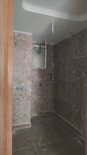 Bathroom in 3 BHK Builder Floor at Fidato Honour Homes, Sector 89 – for Sale