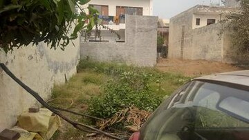  Plot For Sale in Sikandrabad
