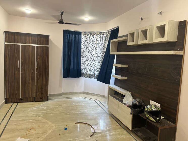 Room, sector 22 dwarka 3 Bedroom 1600 Sq.Ft. Apartment In Sector 22 Dwarka Delhi 8718505