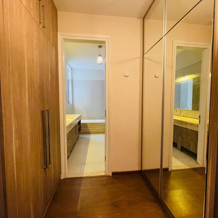 Bathroom, ireo-victory-valley 3 Bedroom 2677 Sq.Ft. Apartment In Ramgarh Dhani Gurgaon 8718553