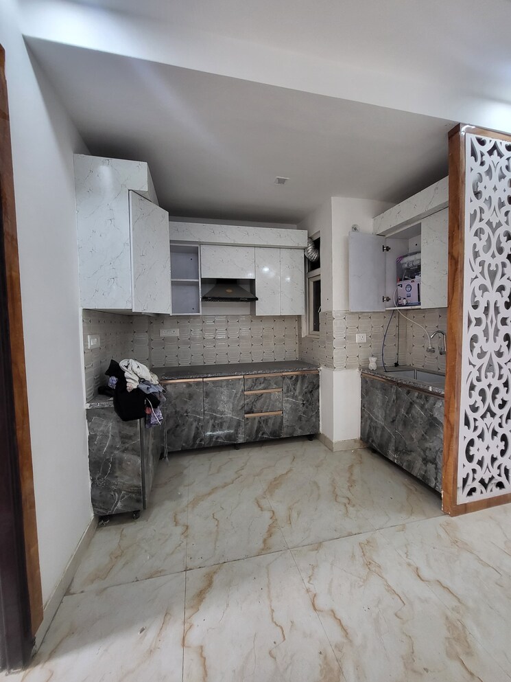 Living Room, knowledge park v greater noida 2 Bedroom 1350 Sq.Ft. Apartment In Knowledge Park V Greater Noida Greater Noida 8718548