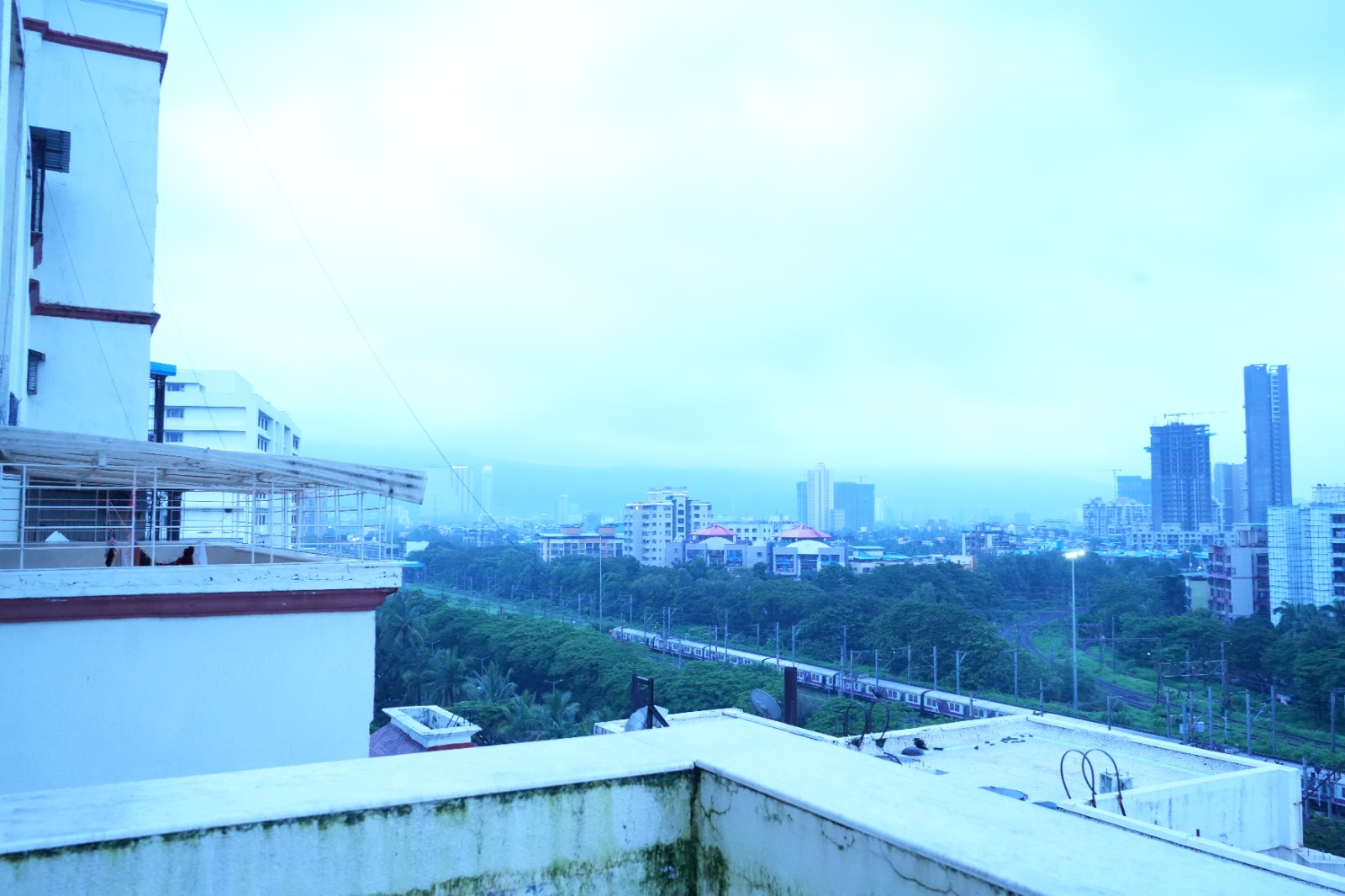 Pg For Rent in Haware Silicon Tower