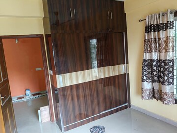 Furnished Amenities in 2 BHK Apartment at Fortune Square, Rajarhat – for Rent