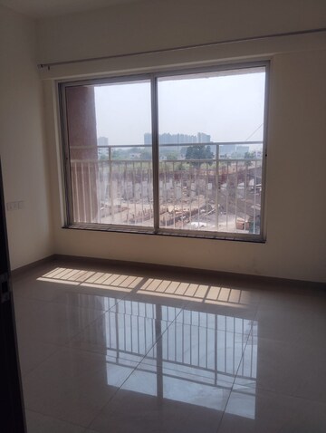 Room in 2 BHK Apartment at Kolte Patil R1 Life Republic, Hinjewadi – for Rent